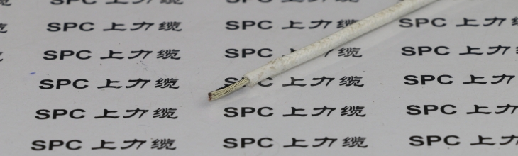 德標優(yōu)質汽車用耐高溫電纜